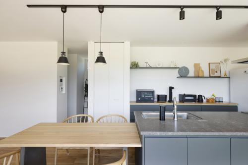 8B_07（R3000958）006